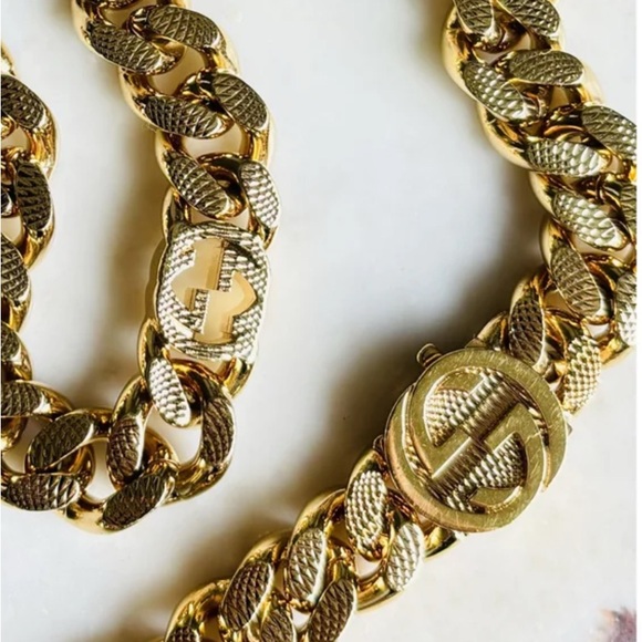 Gucci Interlocking G Chain Necklace - Picture 5 of 7